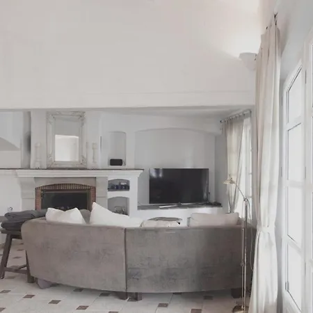 Villa Villa De 4 Chambres A Grimaud Avec Piscine Privee Jardin Clos Et Wifi