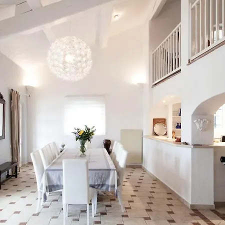 Villa De 4 Chambres A Grimaud Avec Piscine Privee Jardin Clos Et Wifi Villa Grimaud